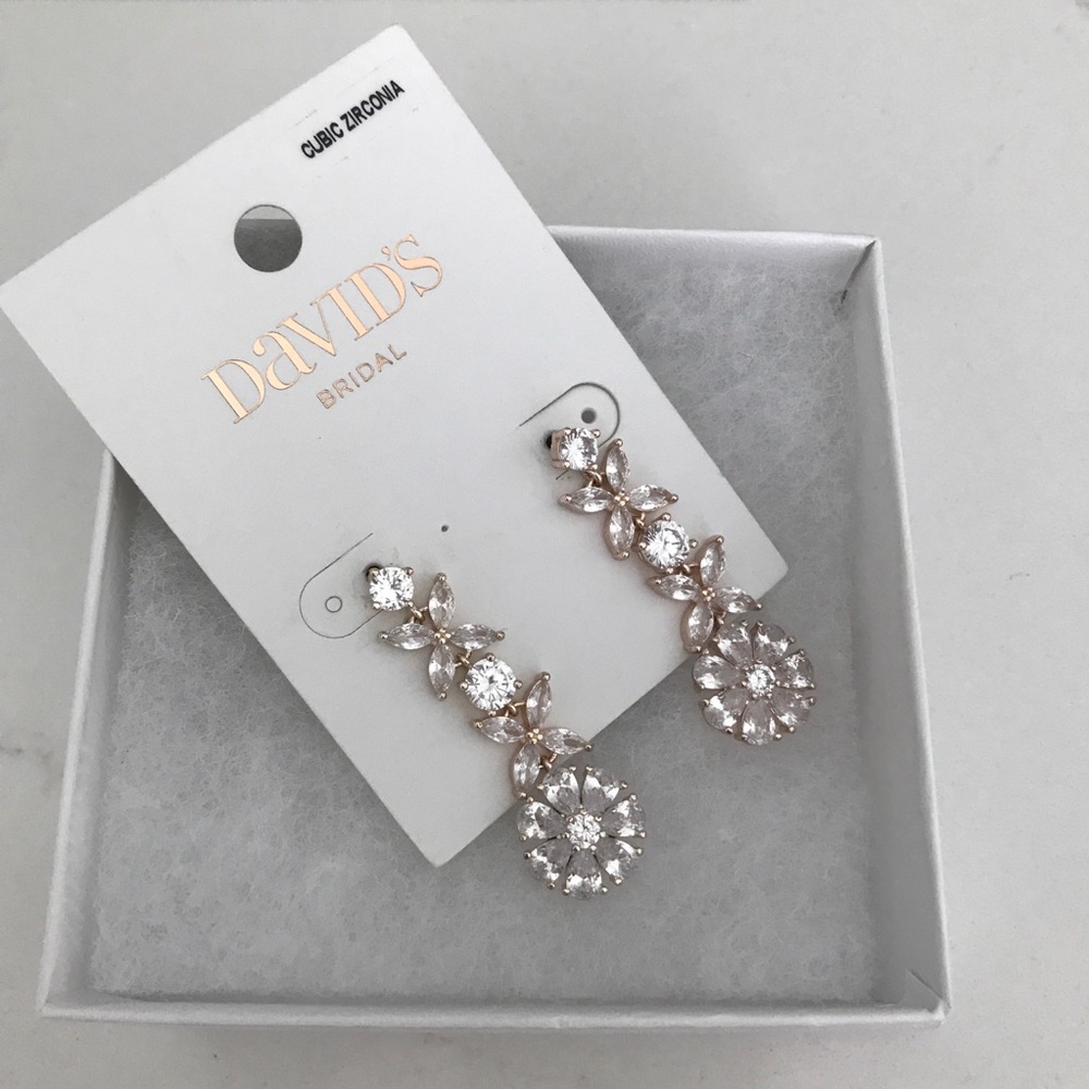 David’s Bridal Rose Gold Wedding Earrings
